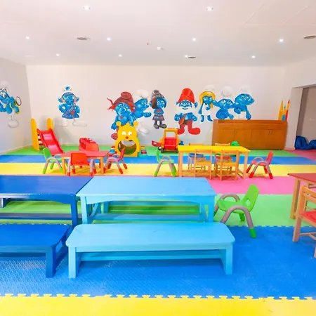 Parrotel Lagoon Waterpark Resort-3
